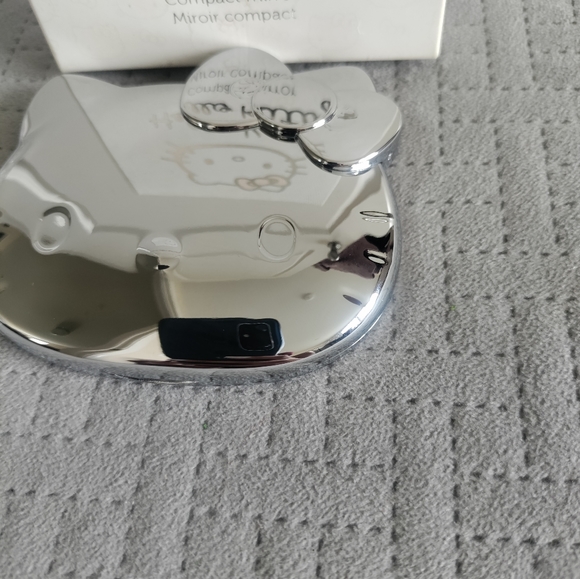 Authentic Autograph Hello Kitty (Sephora) Mirror By The Creator Of Hello Kitty - Picture 2 of 5